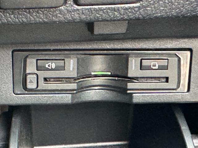 0207464A30260515W00712.jpg