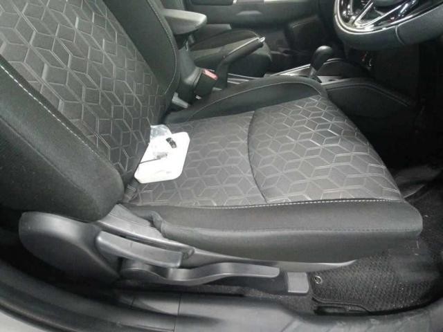 25309059_carP_l_13.jpg