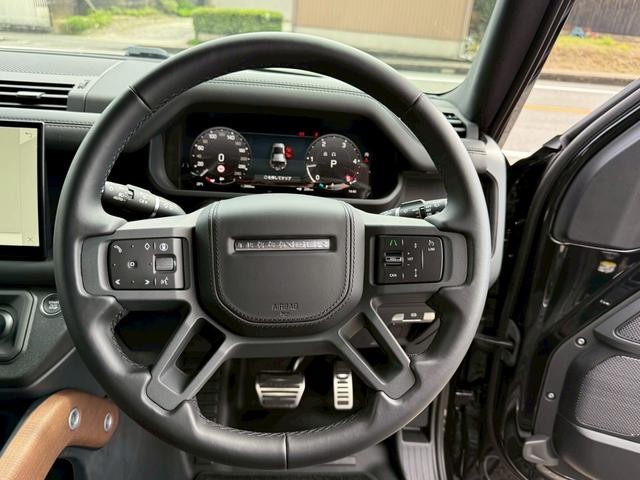 0203457A30260430W00114.jpg