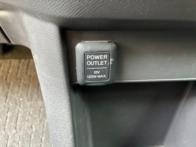 0200509A30260628W00116.jpg