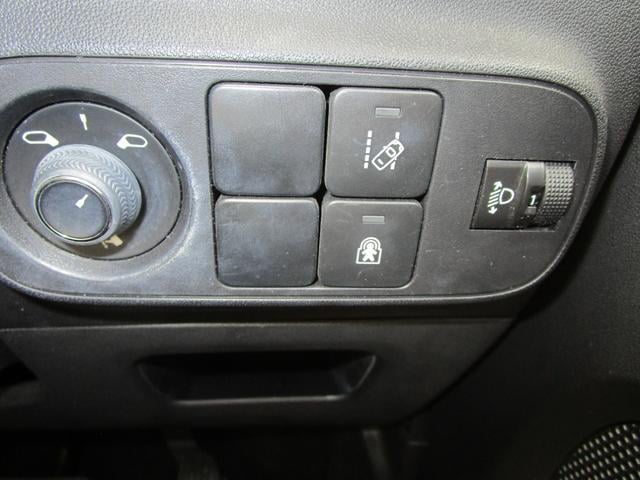 0201172A30250616W00118.jpg