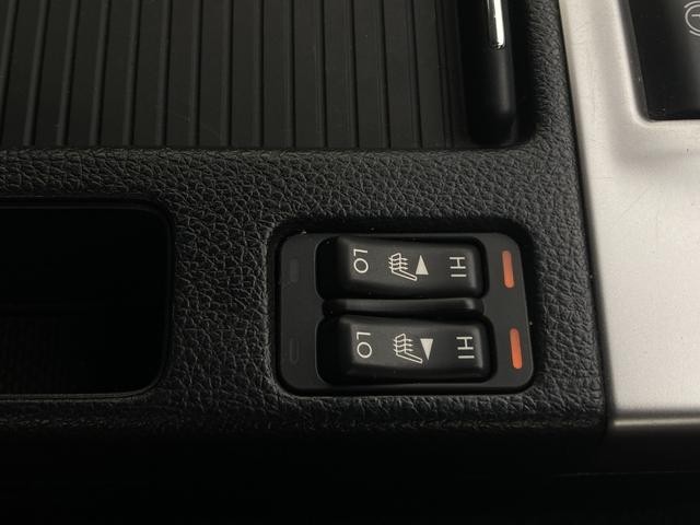 0302944A30260526W00106.jpg