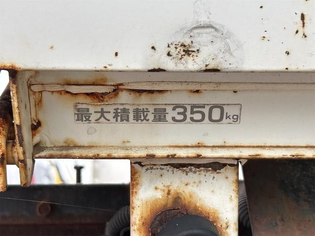 0400433A30260724W00305.jpg