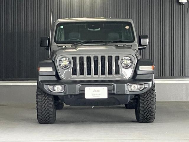 26403369_carP_l_3.jpg