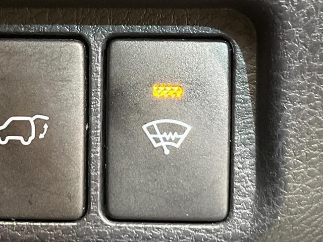 26209556_carP_l_13.jpg