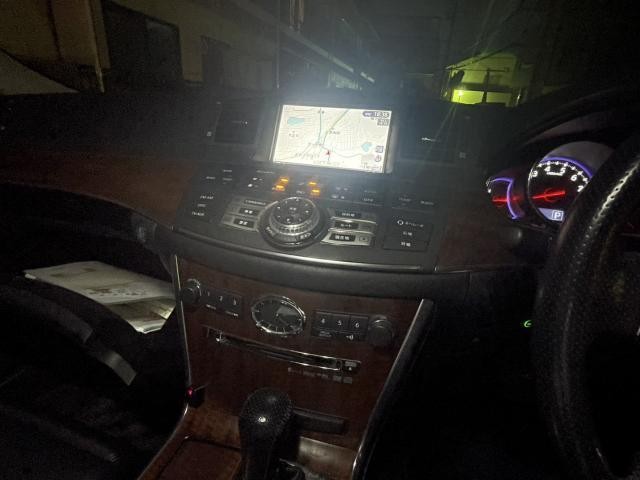 26539847_carP_l_4.jpg