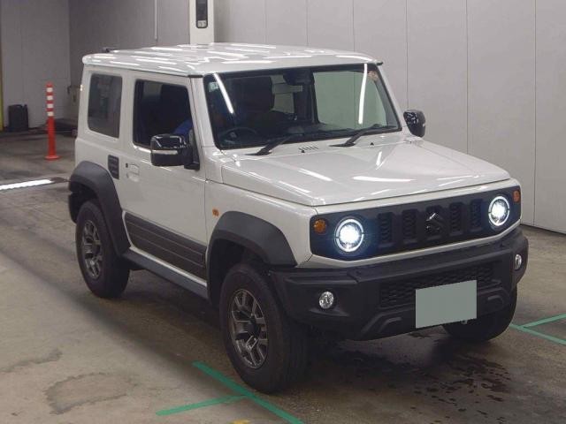 25127841_carP_l_10.jpg