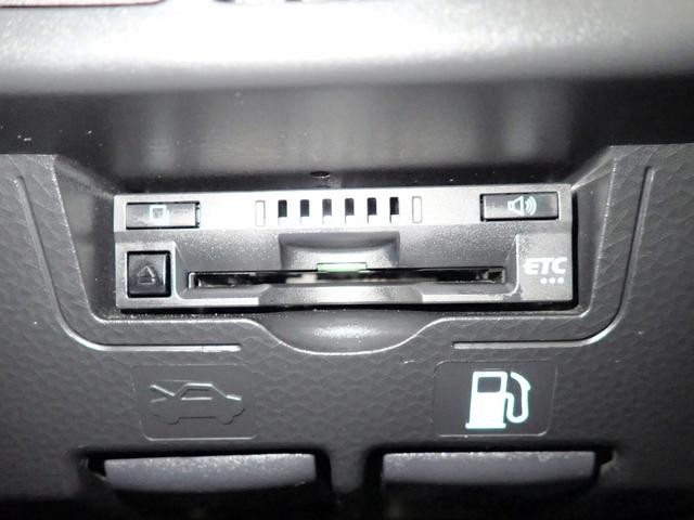 0201999A30260910W00405.jpg