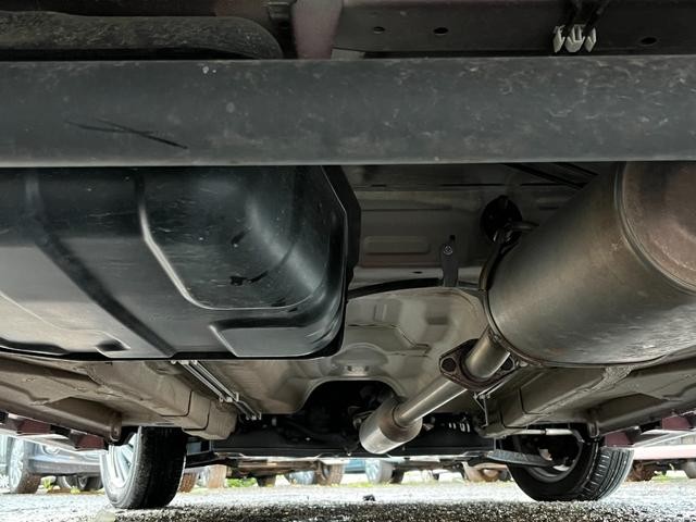 9900146A30261027W00208.jpg
