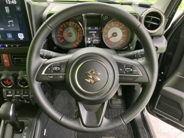 24897755_carP_l_6.jpg