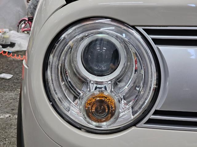 0510933A30260430W00117.jpg