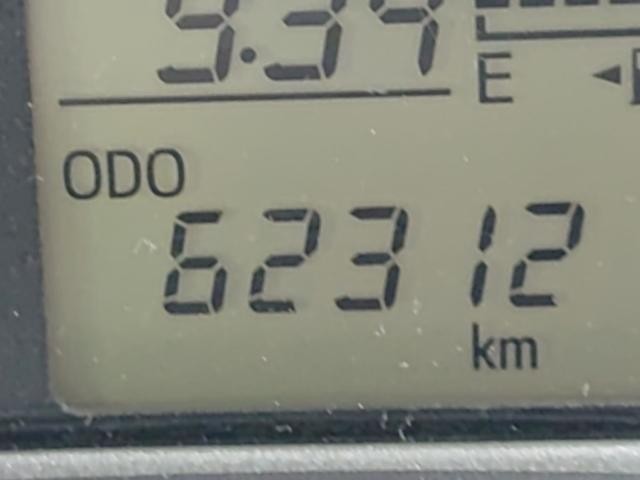 26385395_carP_l_2.jpg