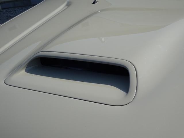 0903712A30260825W00114.jpg
