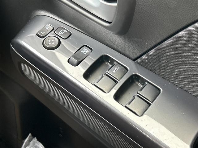 0202095A30260911W03814.jpg