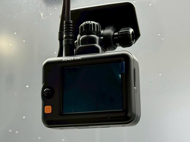 24953716_carP_l_10.jpg