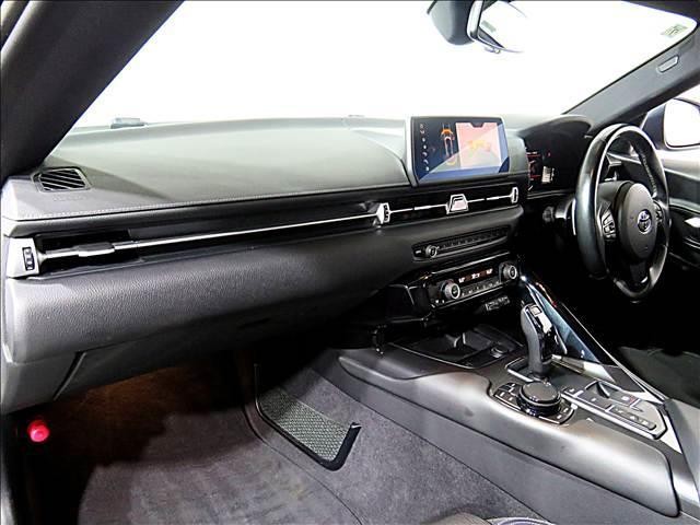0207077A20261003D00212.jpg