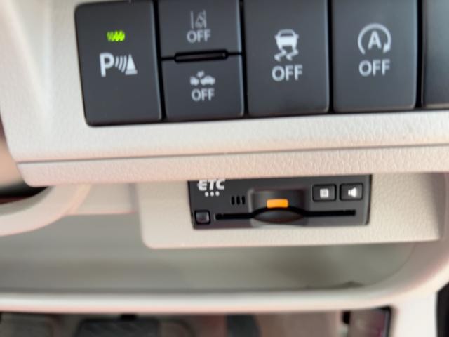 0204178A30260912W00505.jpg
