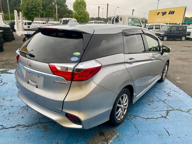 0500411A30260428W00108.jpg