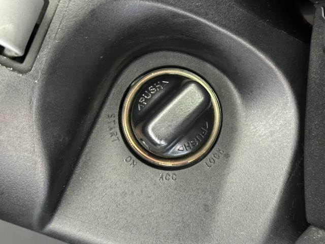 0509824A30261023W02710.jpg
