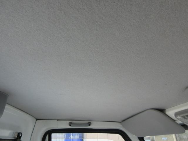 0540197A30261016W00315.jpg