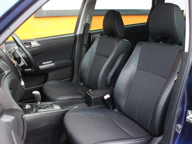 0520029A30261006W00804.jpg