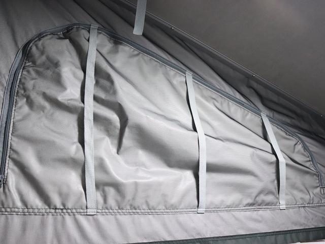 0303041A30260509W00214.jpg