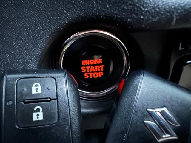 0209528A30260915W00105.jpg
