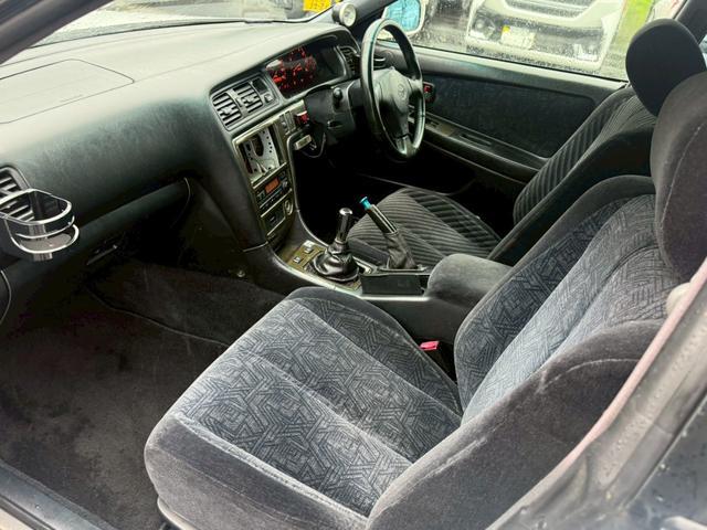 0541528A30260701W00111.jpg
