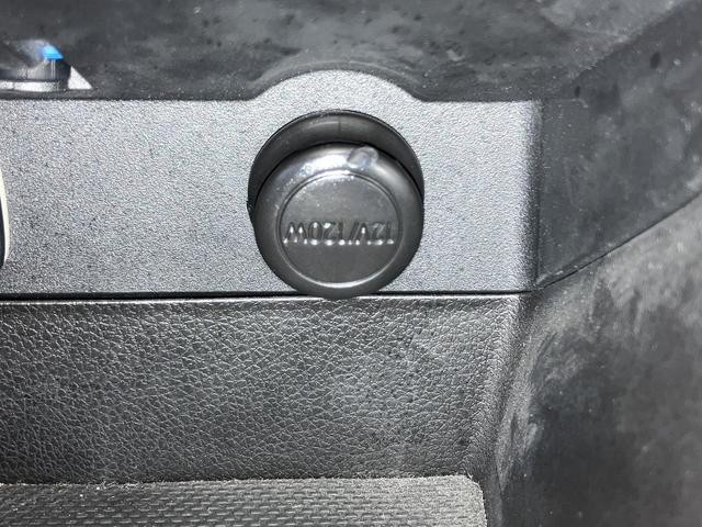 0704833A30261023W00119.jpg