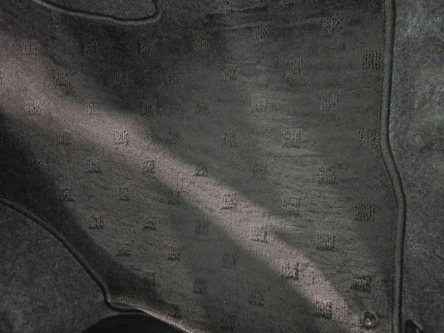 0203825A30260822W00114.jpg