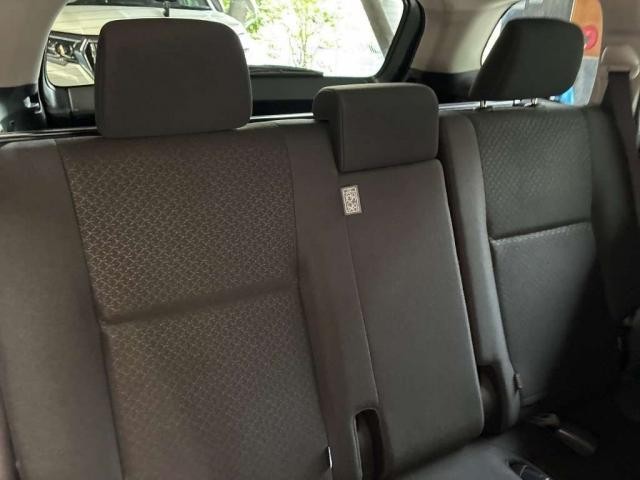 26385619_carP_l_10.jpg