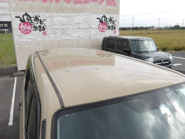 0204529A30261023W00512.jpg