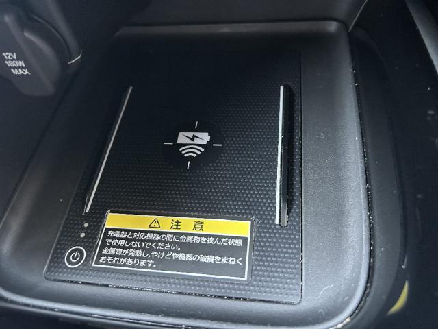 24875574_carP_l_18.jpg