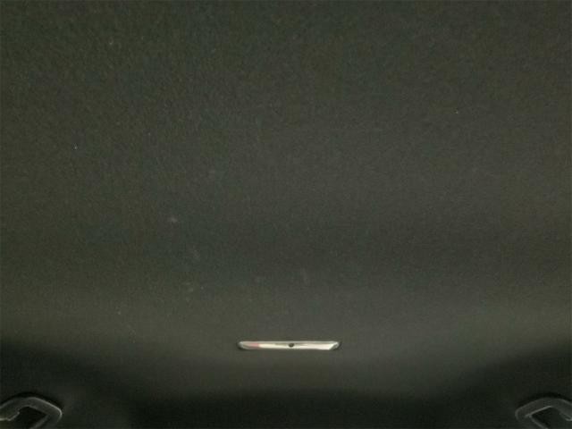 0561155A30260926W00909.jpg