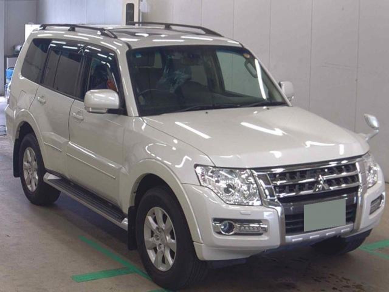 2020 Mitsubishi Pajero, photo 1 of 1