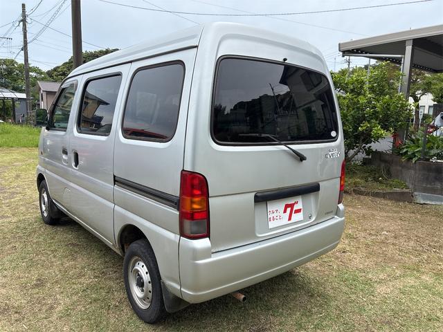 1100999A30260504W00208.jpg