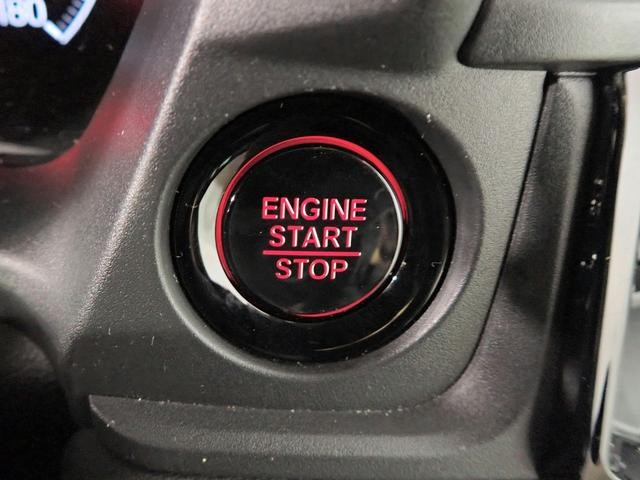 0204644A30260917W00111.jpg