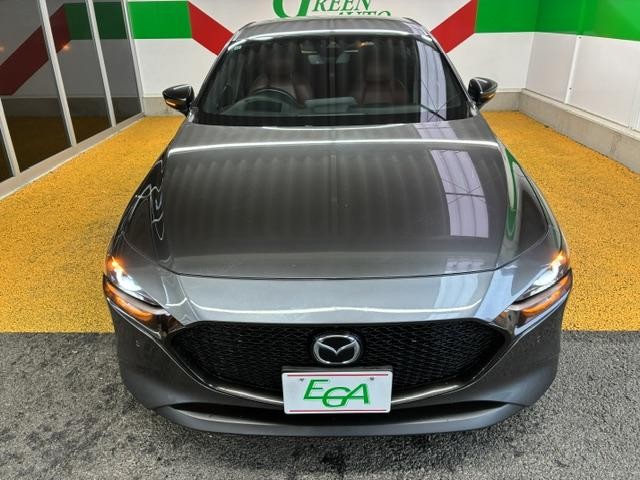0560069A20260924W01417.jpg