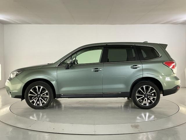 0504839A30260902W00103.jpg