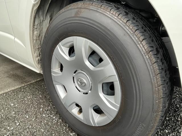 0541491A30260813W00102.jpg