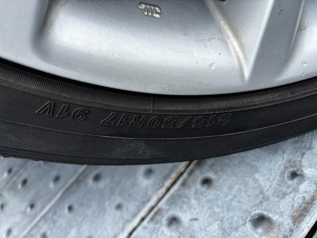 0541502A30260813W00205.jpg