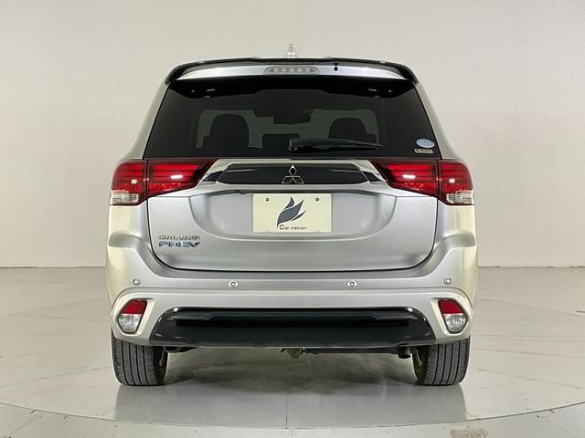 0504839A30260904W00505.jpg