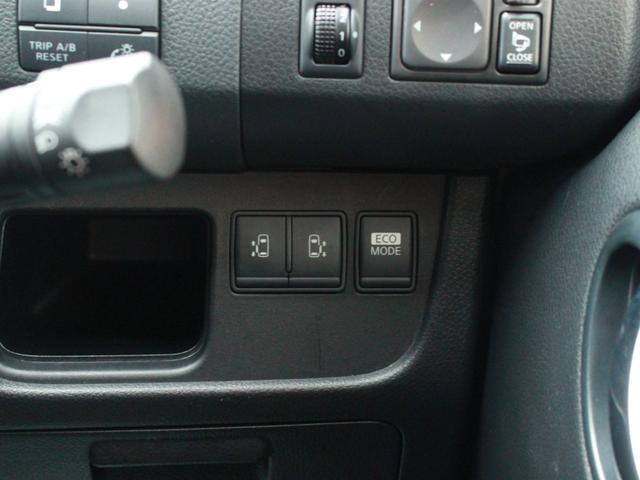 0520029A30260515W00113.jpg