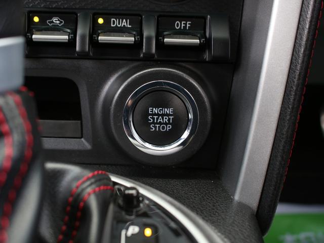 0520046A30260516W00514.jpg