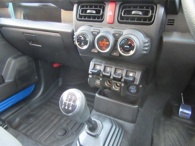 25199567_carP_l_17.jpg