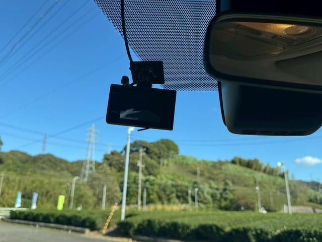 0601517A30260210W00114.jpg