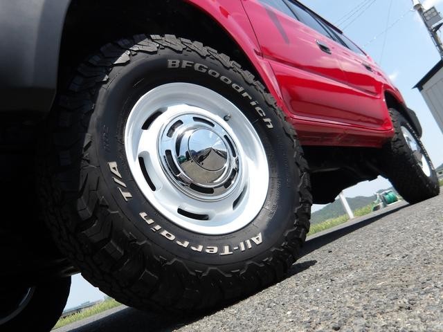 0707437A30260502W00207.jpg