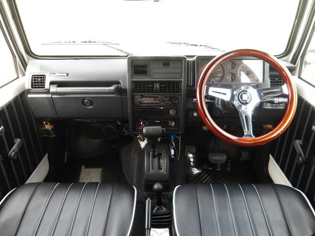 0707437A30260502W00709.jpg