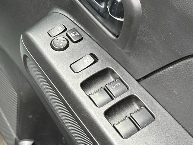 0550659A30260927W01015.jpg