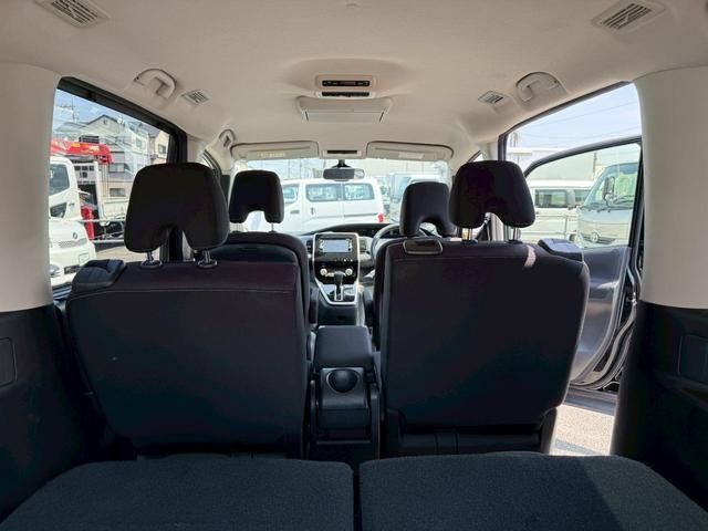 0709137A30260502W00206.jpg